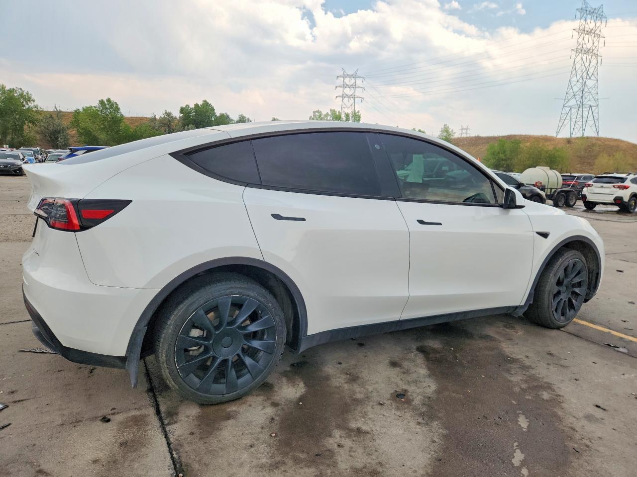 2023 TESLA MODEL Y — снимка 3
