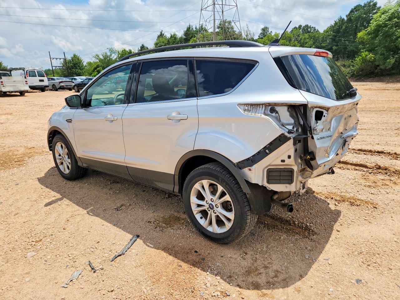 2018 FORD ESCAPE SE — снимка 2