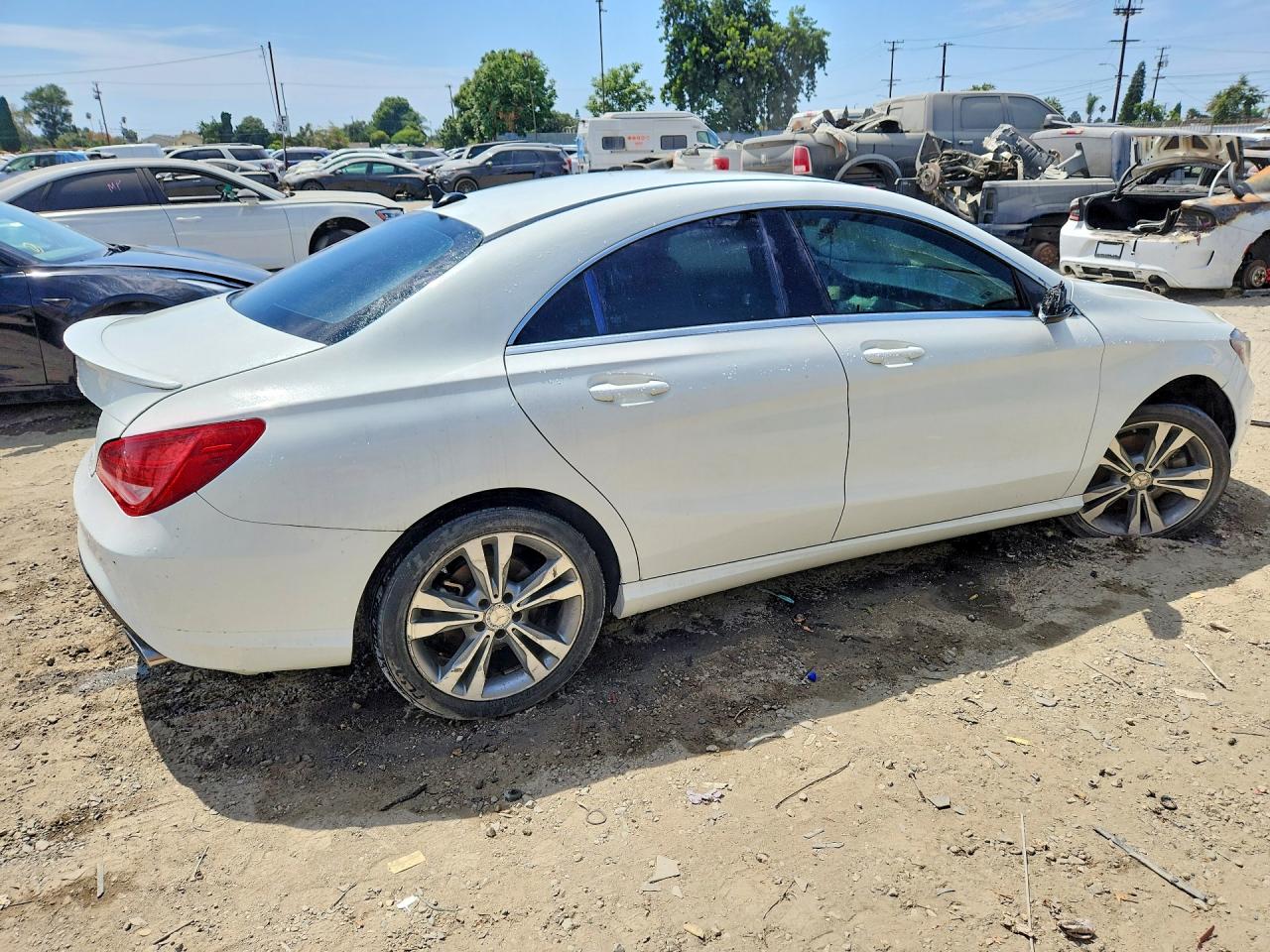 2015 MERCEDES-BENZ CLA 250 — снимка 3