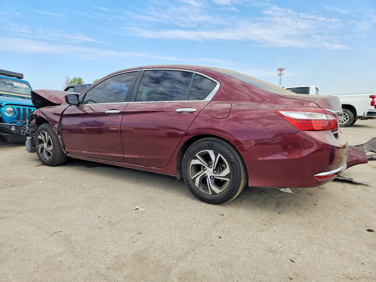 2017 HONDA ACCORD LX — снимка 2