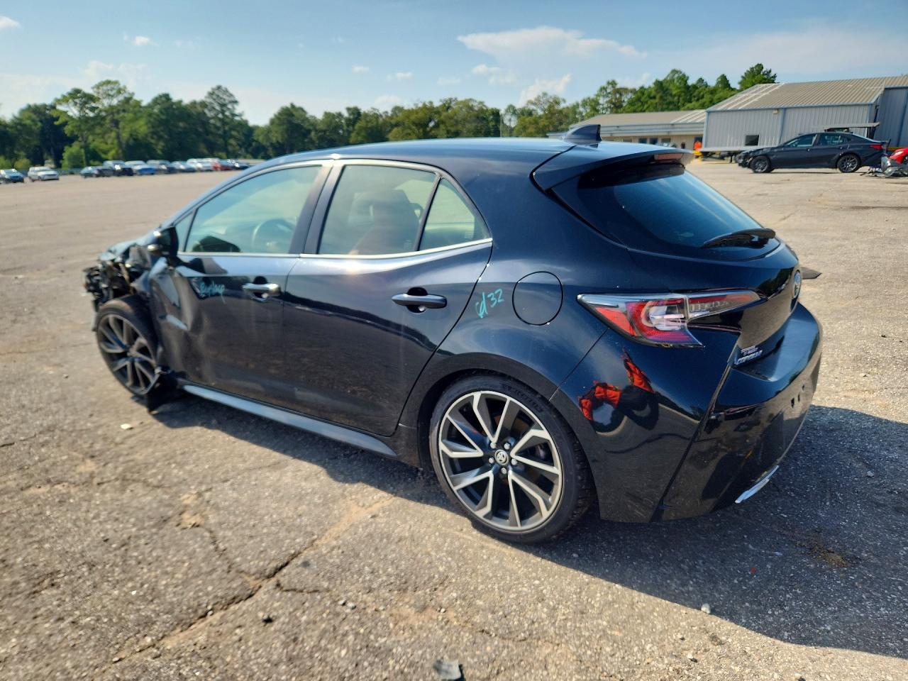 2020 TOYOTA COROLLA XSE — снимка 2