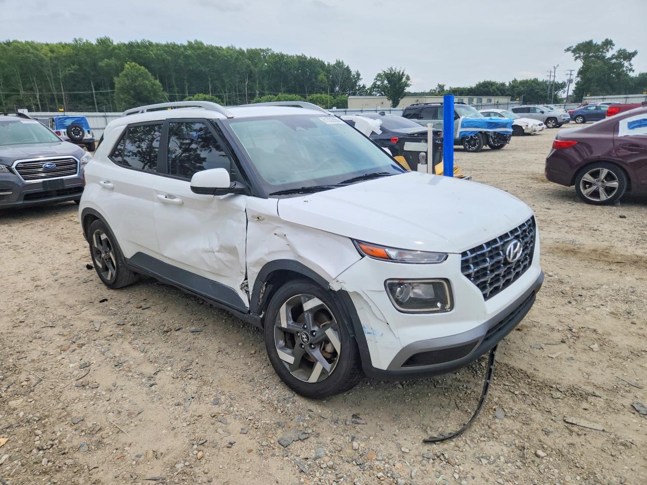 2023 HYUNDAI VENUE — снимка 4