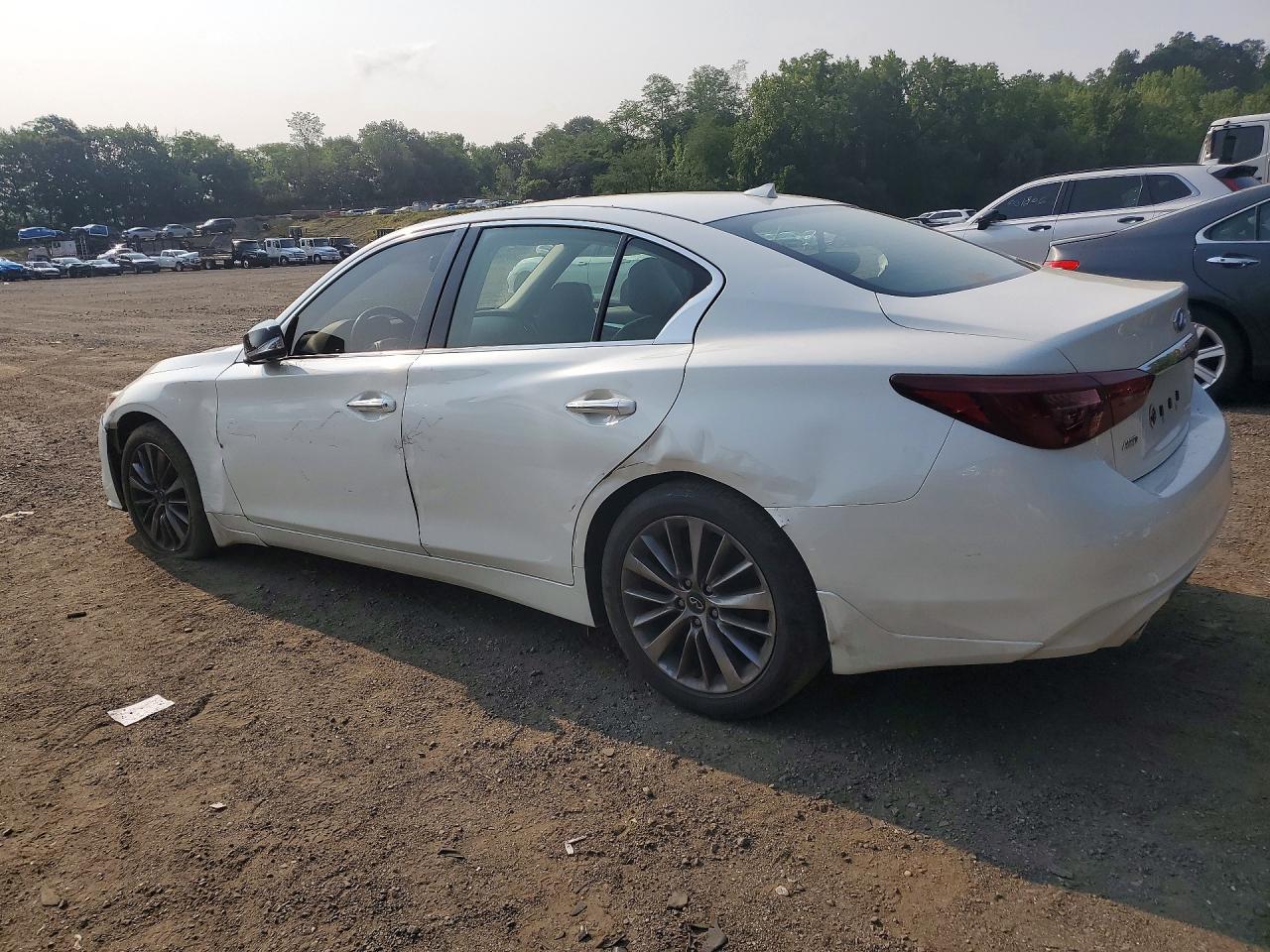 2018 INFINITI Q50 3.0T LUXE — снимка 2