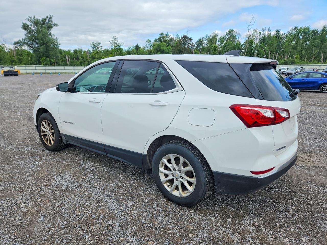 2019 CHEVROLET EQUINOX LT — снимка 2