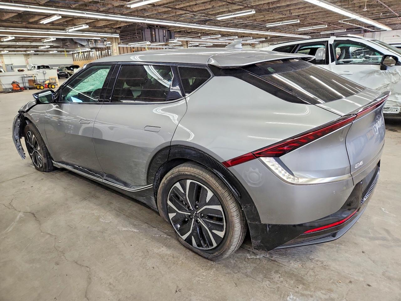 2023 KIA EV6 WIND — снимка 2