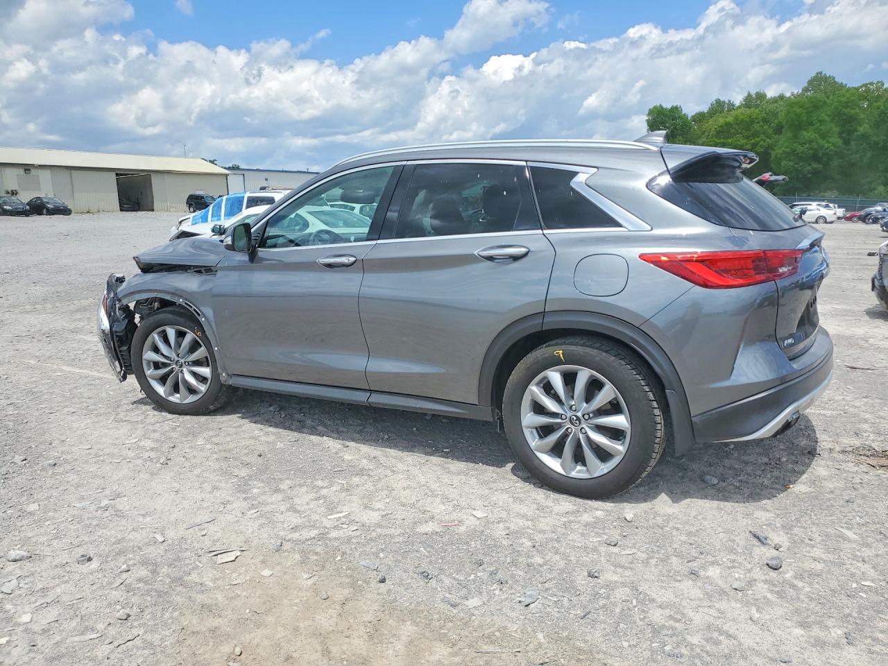 2019 INFINITI QX50 LUXE — снимка 2