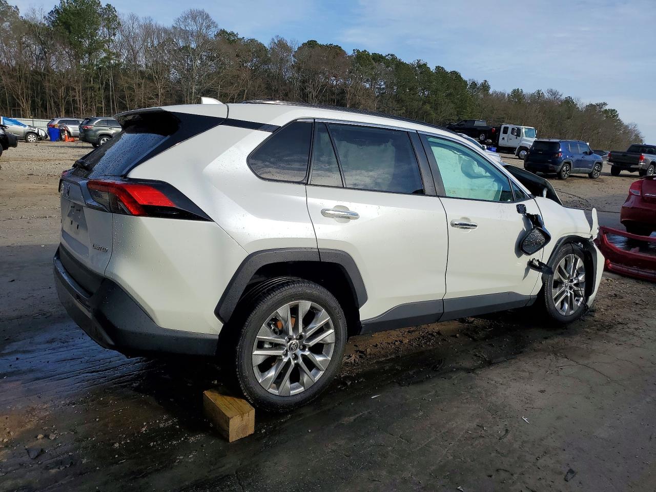 2021 TOYOTA RAV4 LIMITED — снимка 3