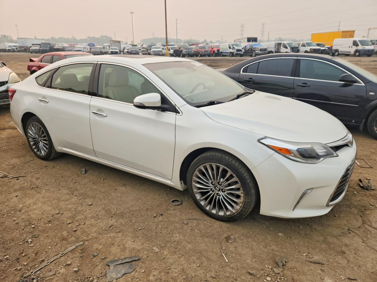2018 TOYOTA AVALON LIMITED — снимка 4