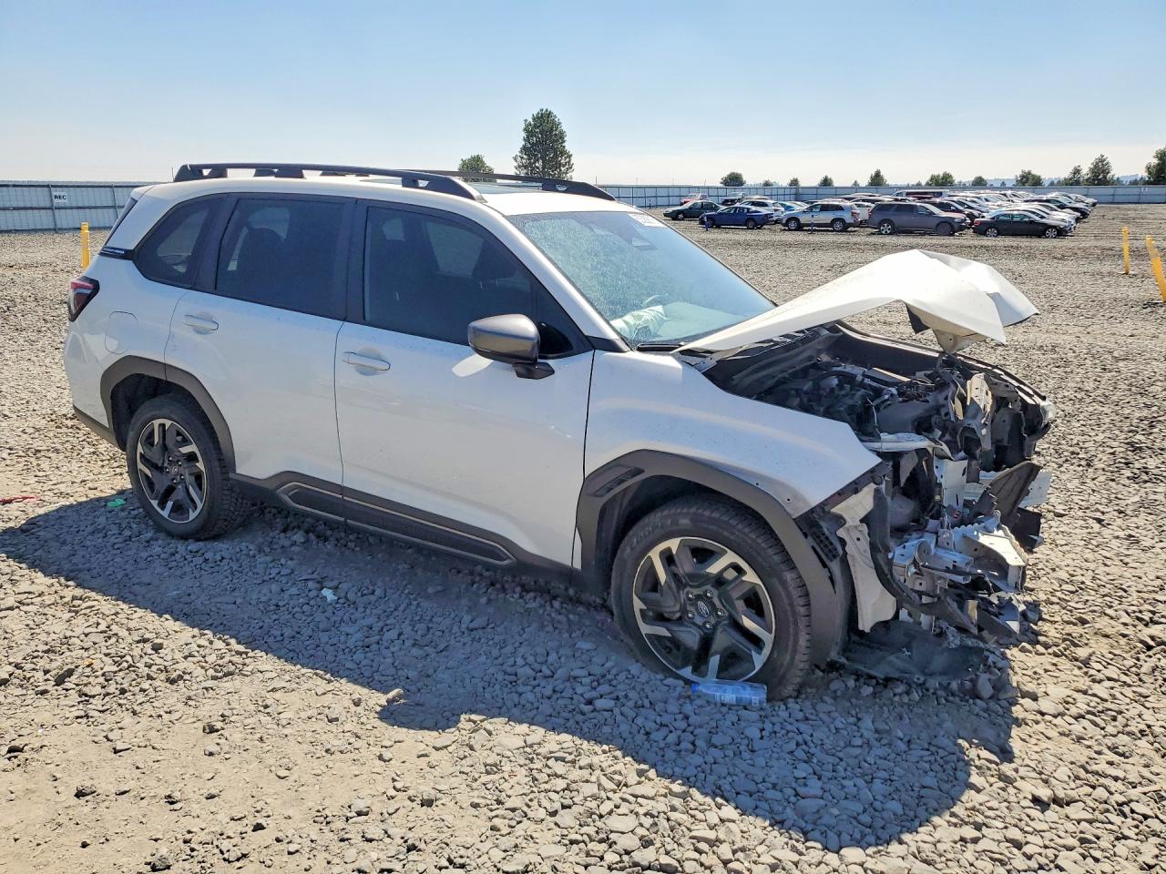 2025 SUBARU FORESTER LIMITED — снимка 4