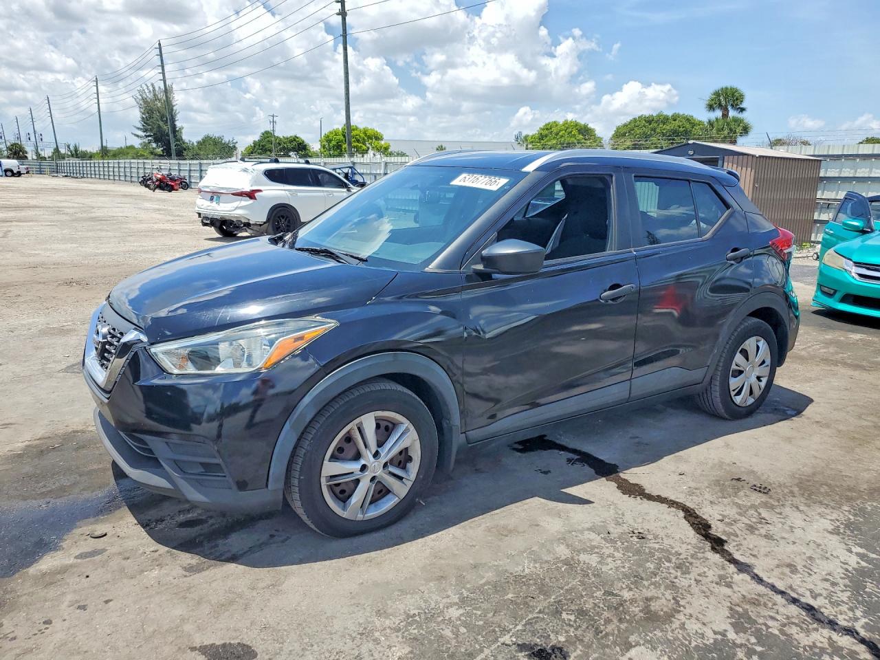 2019 NISSAN KICKS S