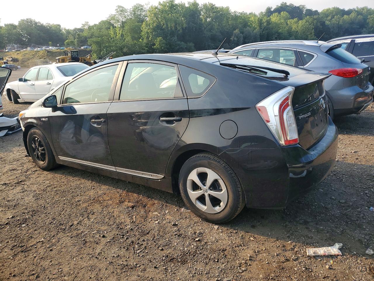 2015 TOYOTA PRIUS TWO — снимка 2