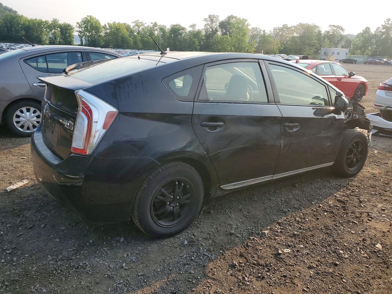 2015 TOYOTA PRIUS TWO — снимка 3