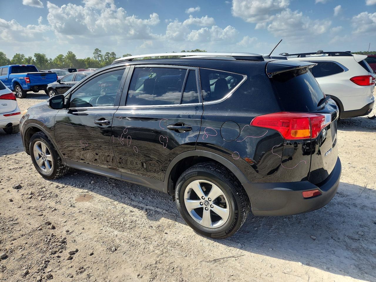 2015 TOYOTA RAV4 XLE — снимка 2