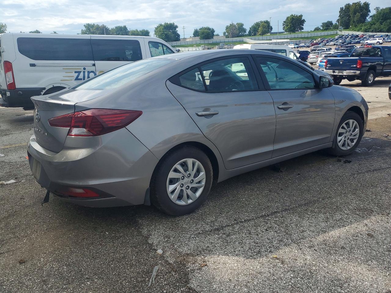 2020 HYUNDAI ELANTRA SE — снимка 3
