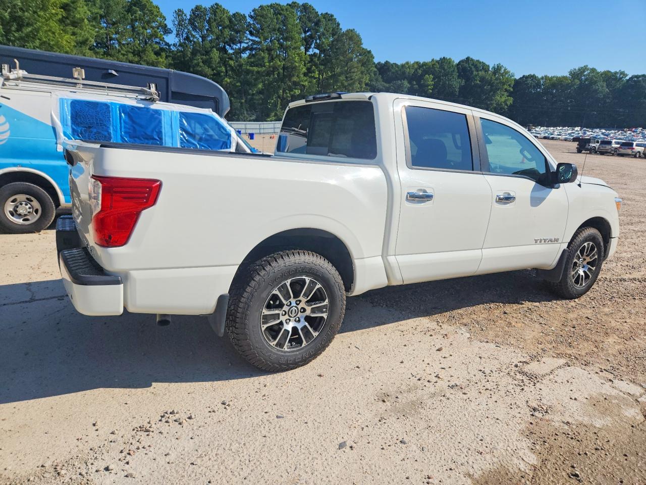 2021 NISSAN TITAN SV — снимка 3