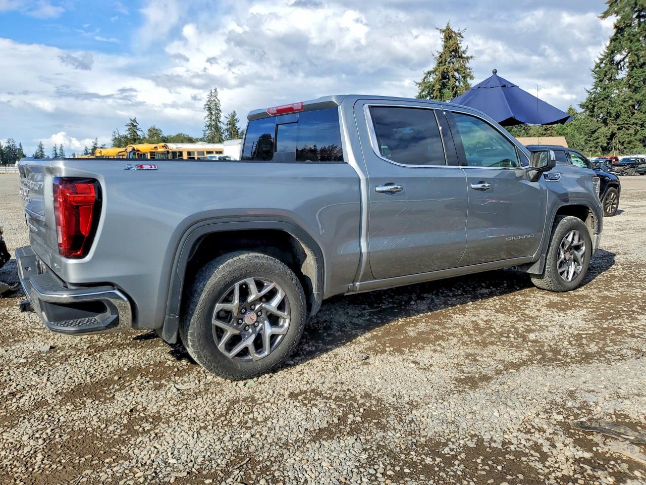 2024 GMC SIERRA K1500 SLT — снимка 3