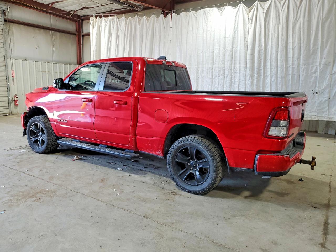 2022 RAM 1500 BIG HORN — снимка 2