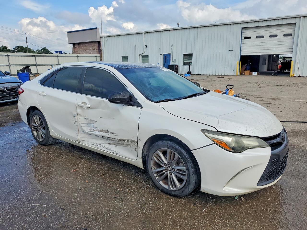 2016 TOYOTA CAMRY SE — снимка 4