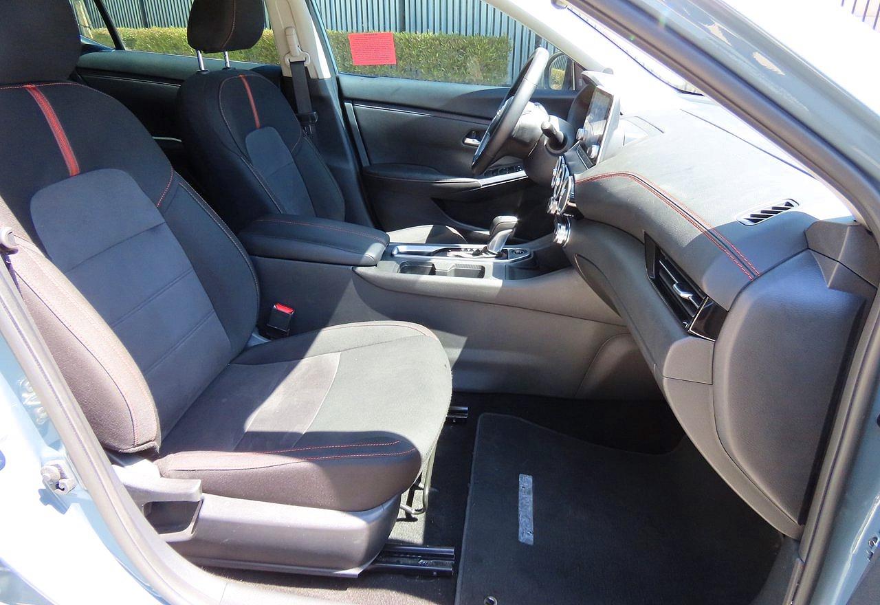 2025 NISSAN SENTRA SR — снимка 5