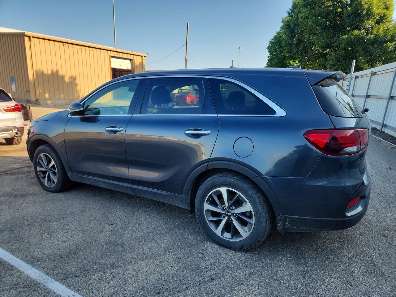 2020 KIA SORENTO S — снимка 2
