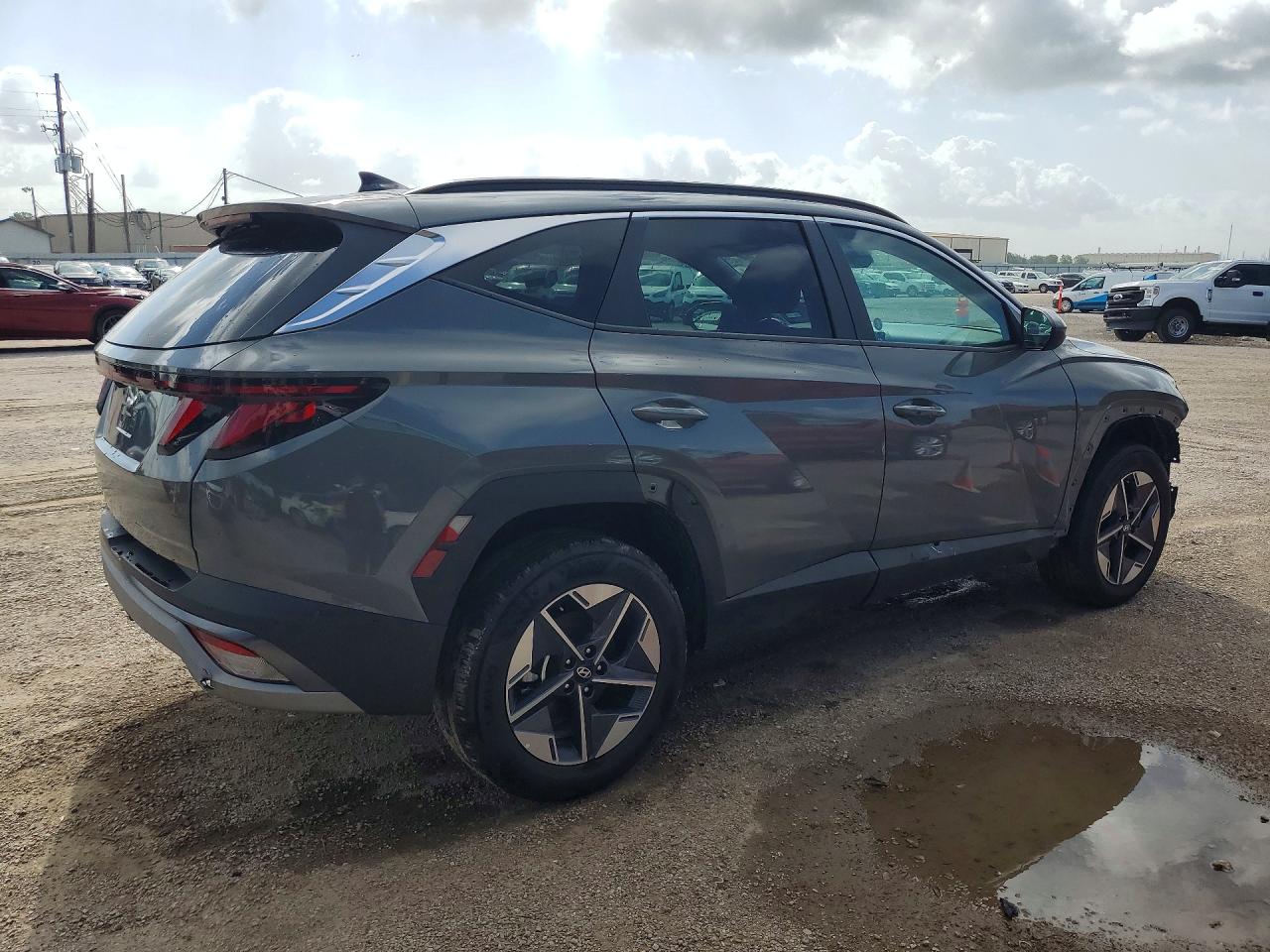 2026 HYUNDAI TUCSON SEL — снимка 3