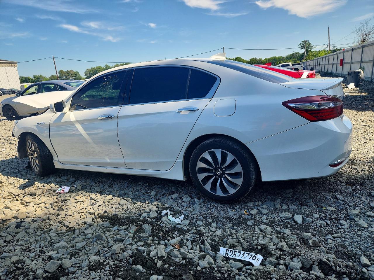 2017 HONDA ACCORD TOURING HYBRID — снимка 2