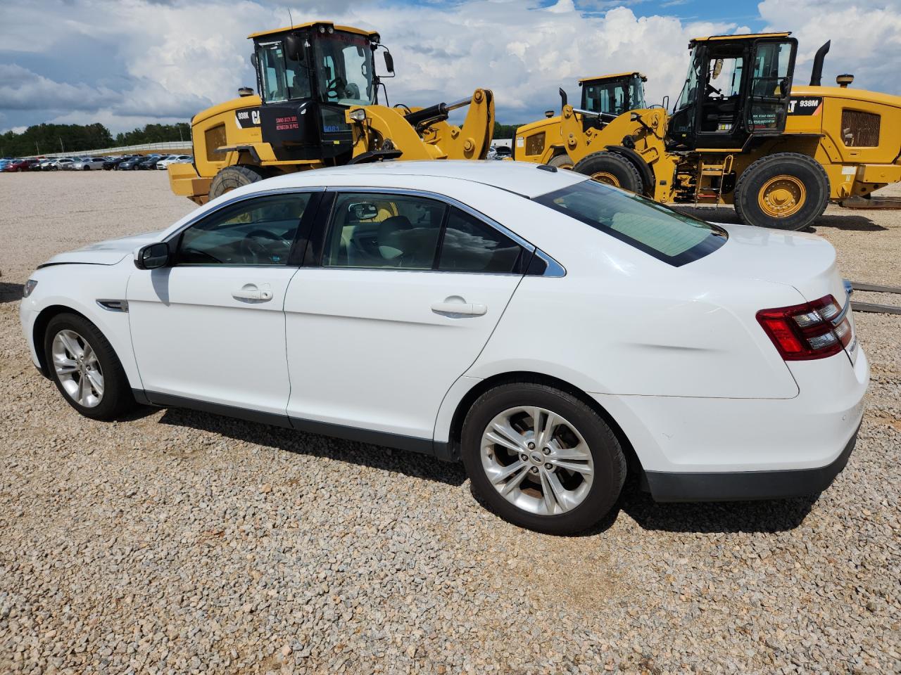 2015 FORD TAURUS SEL — снимка 2