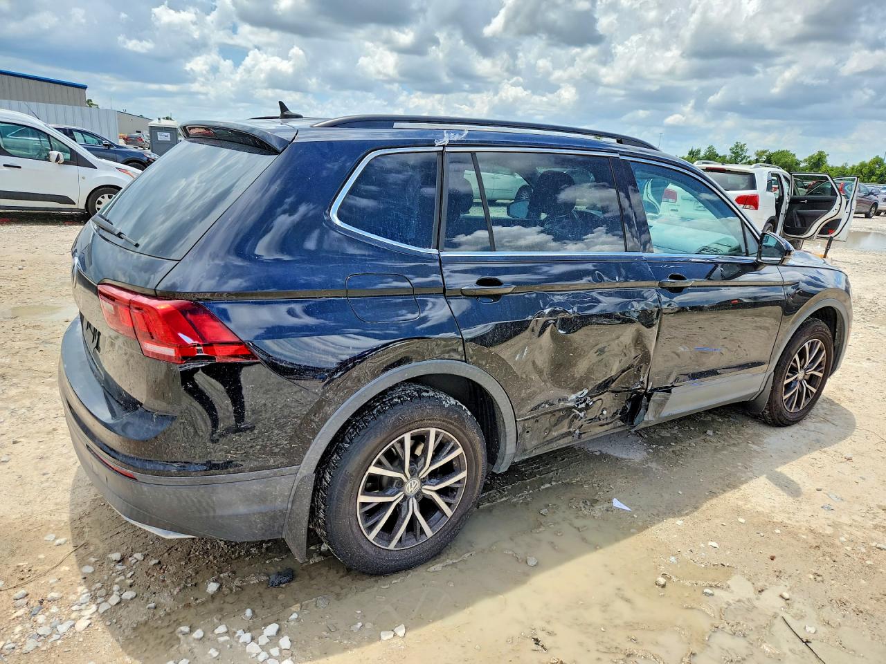 2019 VOLKSWAGEN TIGUAN SE — снимка 3