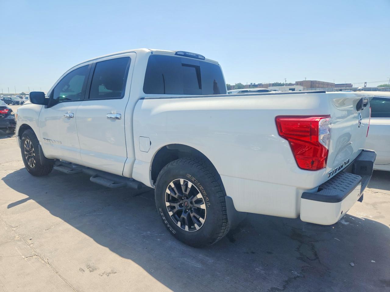 2020 NISSAN TITAN SV — снимка 2