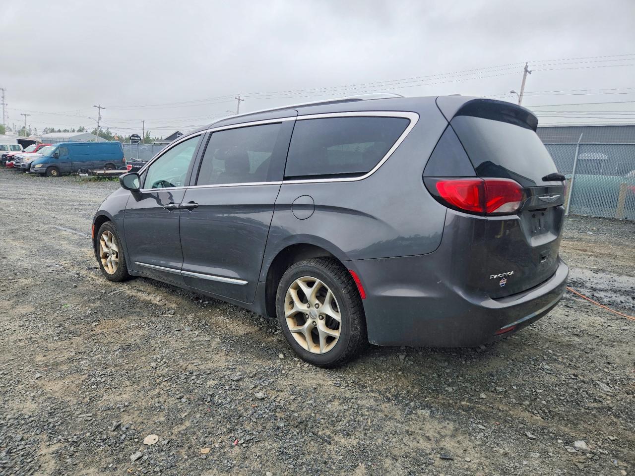 2018 CHRYSLER PACIFICA TOURING L PLUS — снимка 2