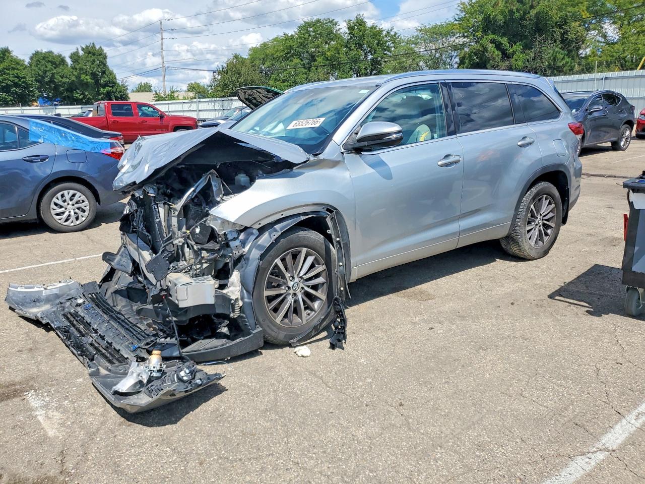 2017 TOYOTA HIGHLANDER XLE