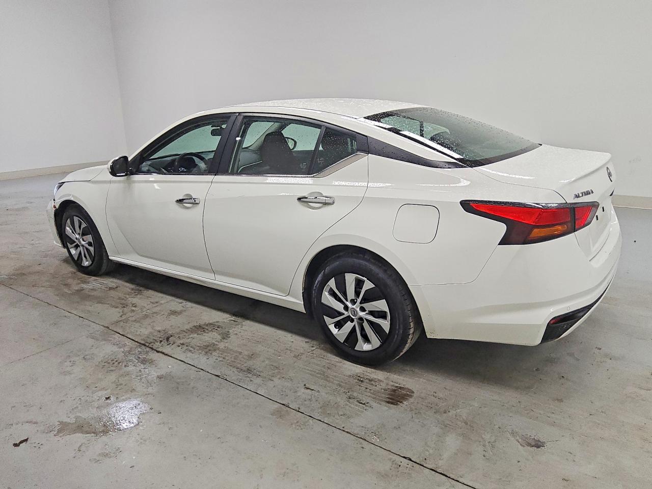 2023 NISSAN ALTIMA S — снимка 2