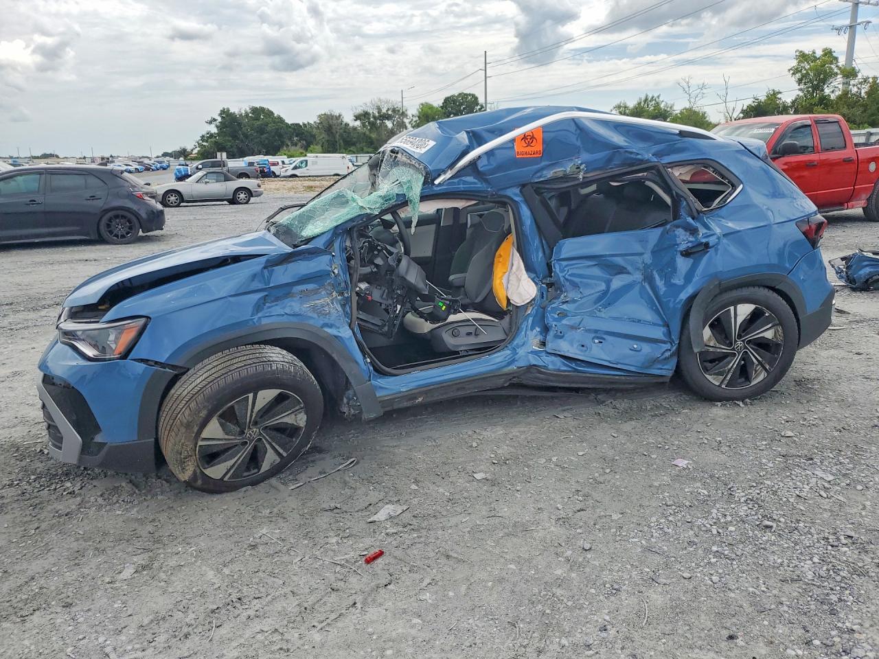 2026 VOLKSWAGEN TAOS SE