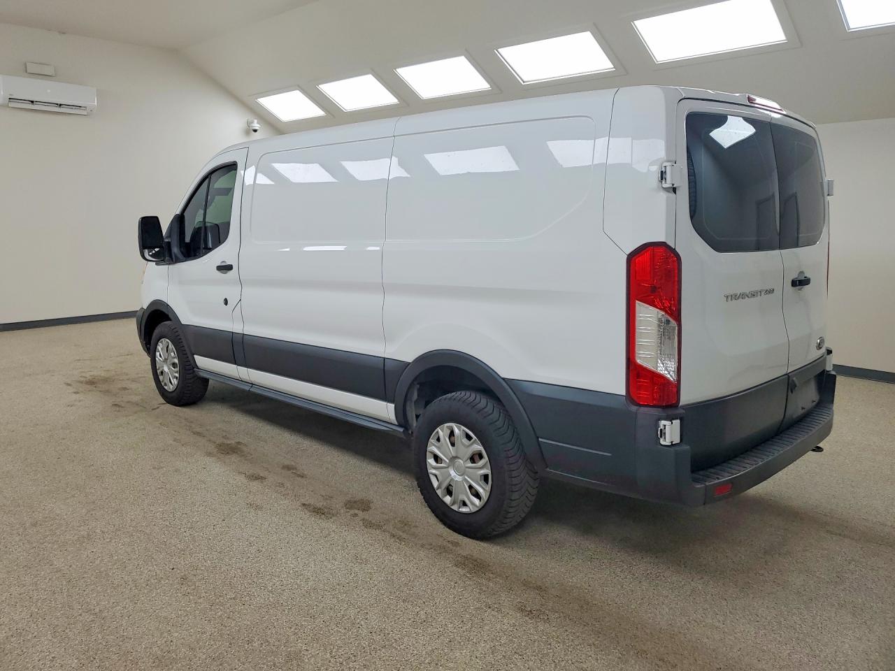2020 FORD TRANSIT T-250 — снимка 2
