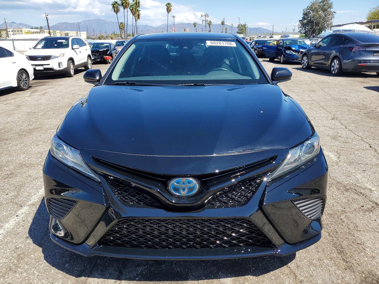 2020 TOYOTA CAMRY SE — снимка 5