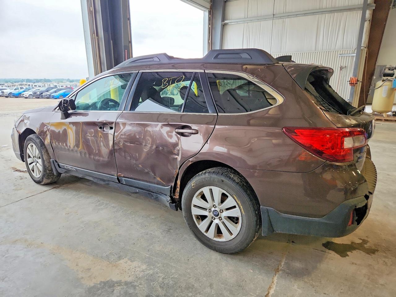 2019 SUBARU OUTBACK 2.5I PREMIUM — снимка 2