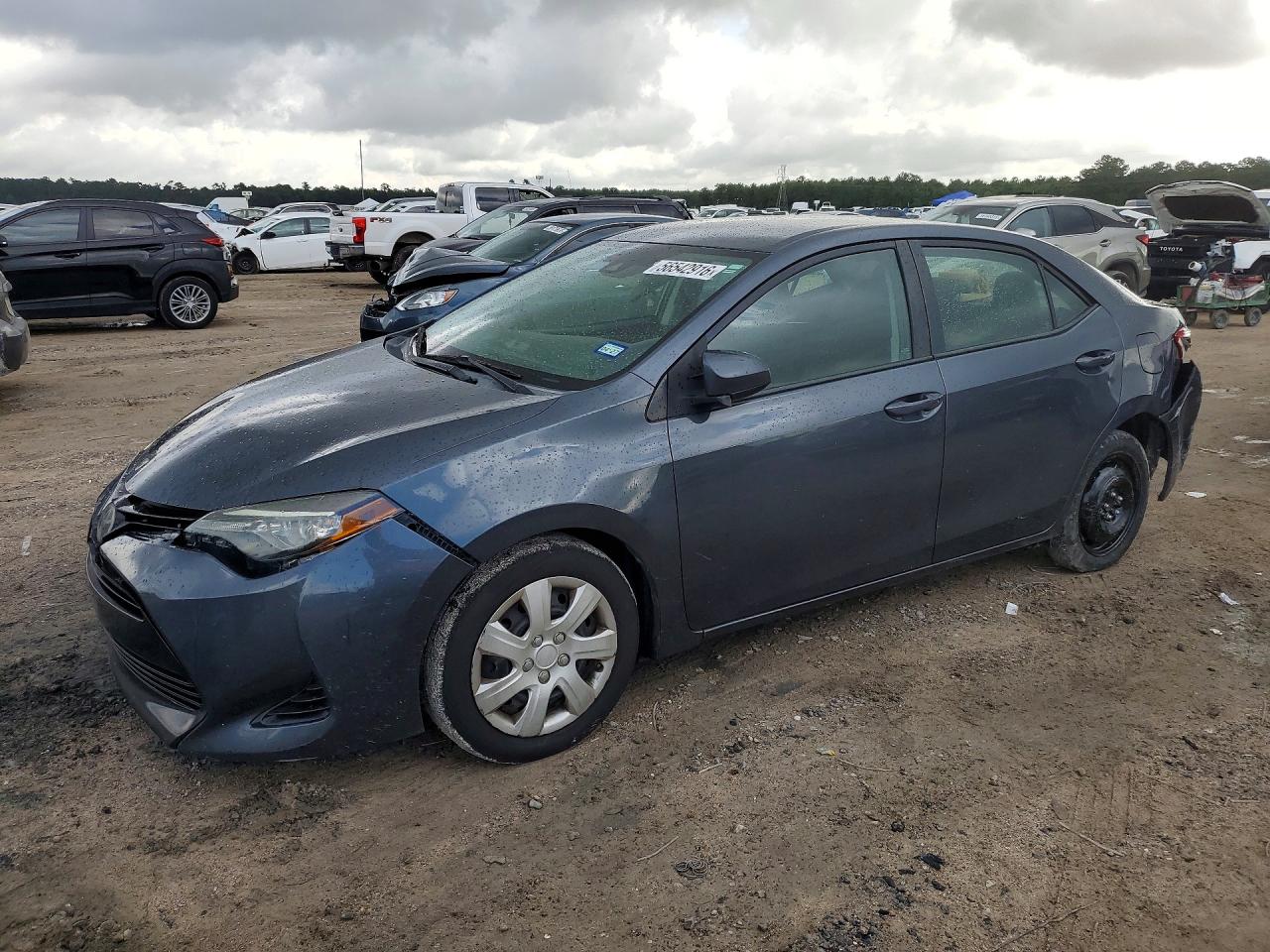 2017 TOYOTA COROLLA LE