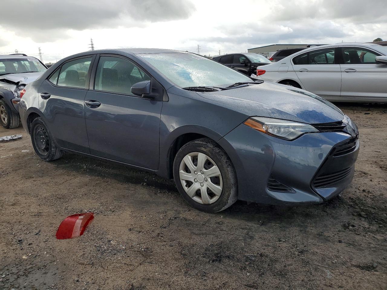 2017 TOYOTA COROLLA LE — снимка 4
