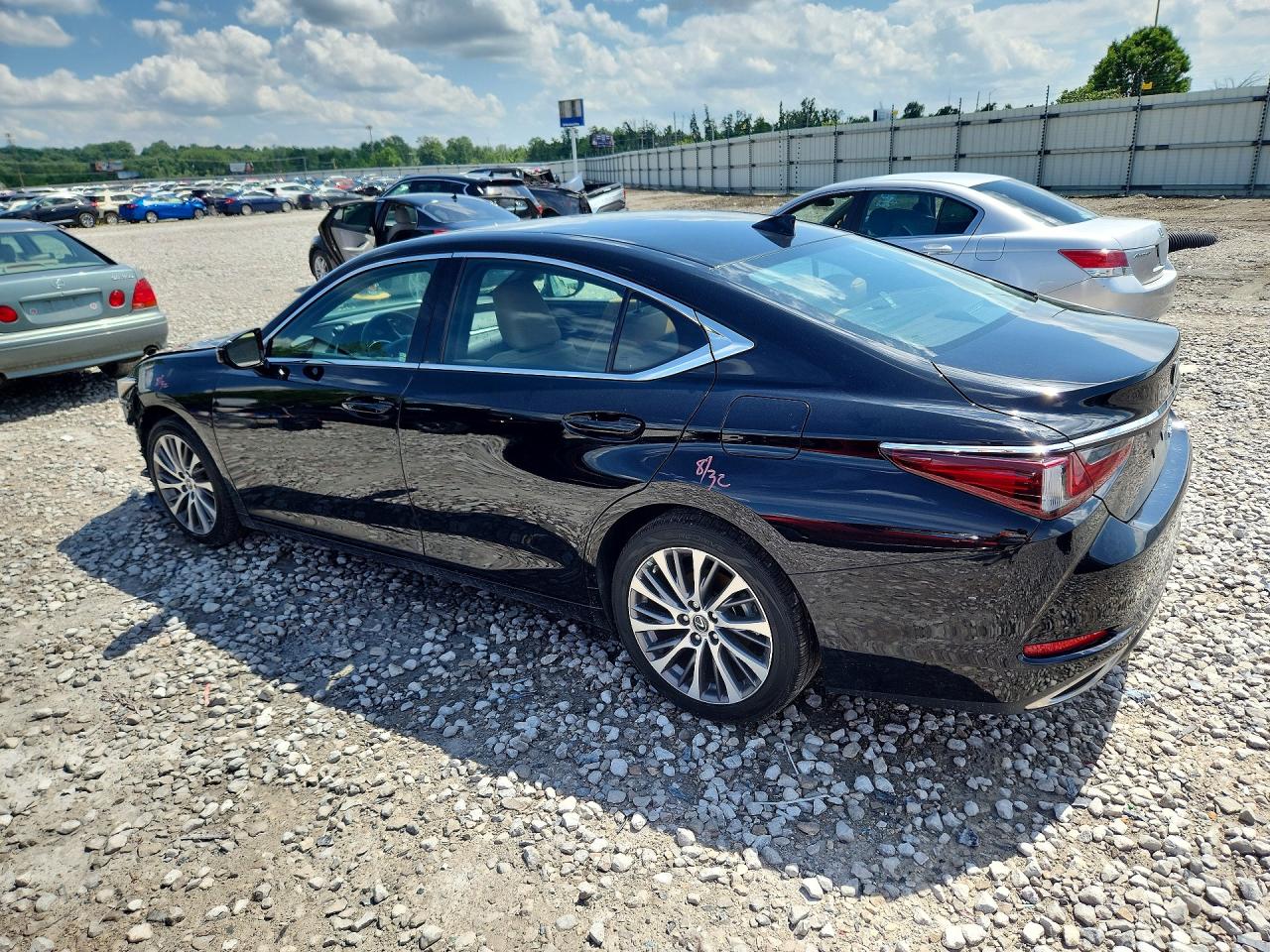 2020 LEXUS ES 350 — снимка 2