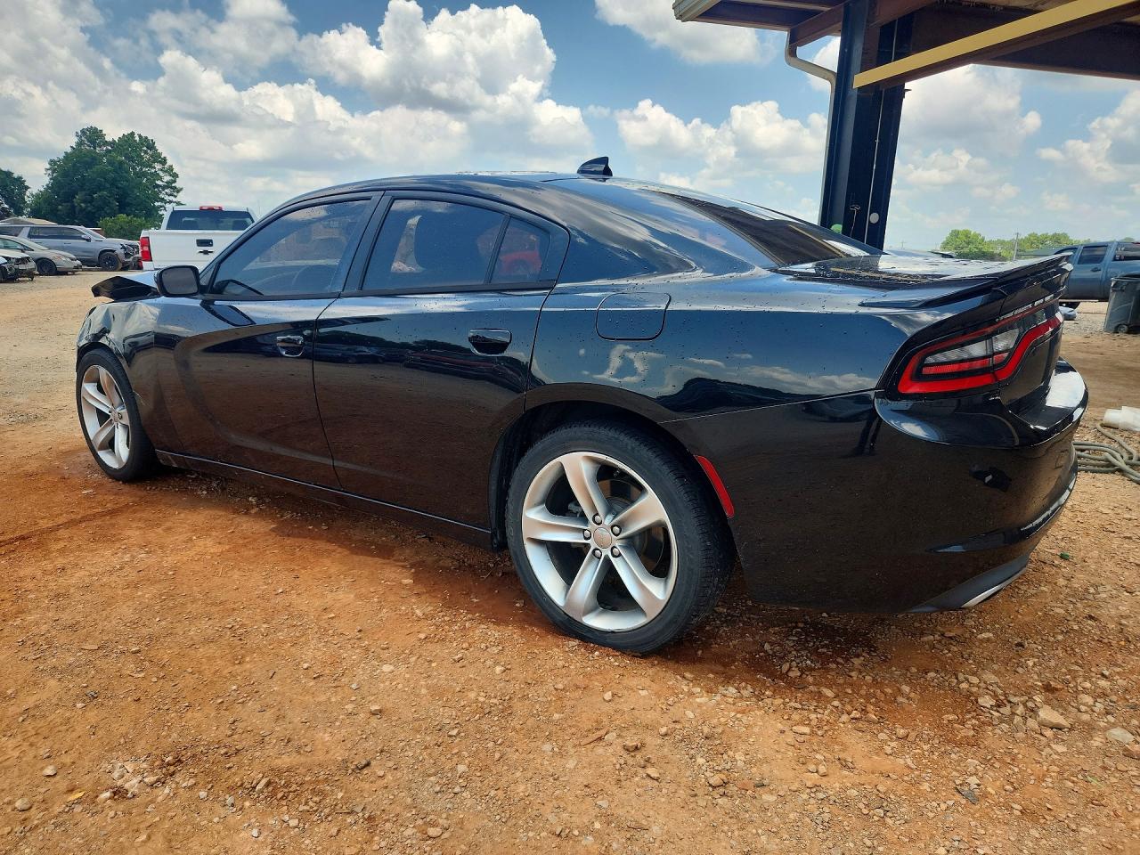 2016 DODGE CHARGER R/T — снимка 2
