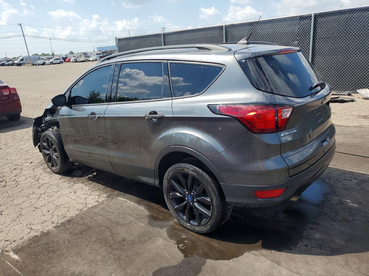 2019 FORD ESCAPE SE — снимка 2