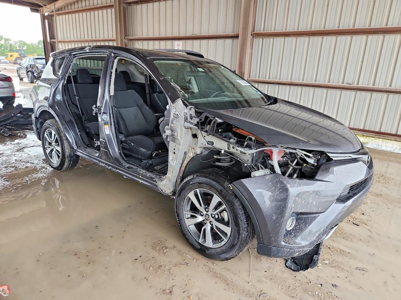 2017 TOYOTA RAV4 XLE — снимка 4