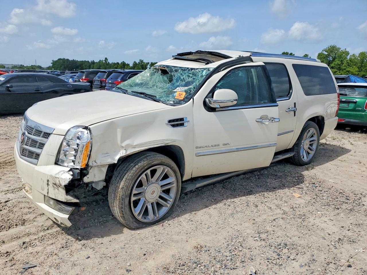 2013 CADILLAC ESCALADE ESV PLATINUM