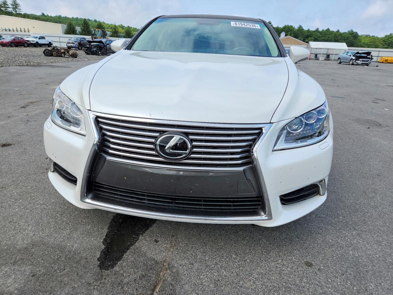2017 LEXUS LS 460 — снимка 5