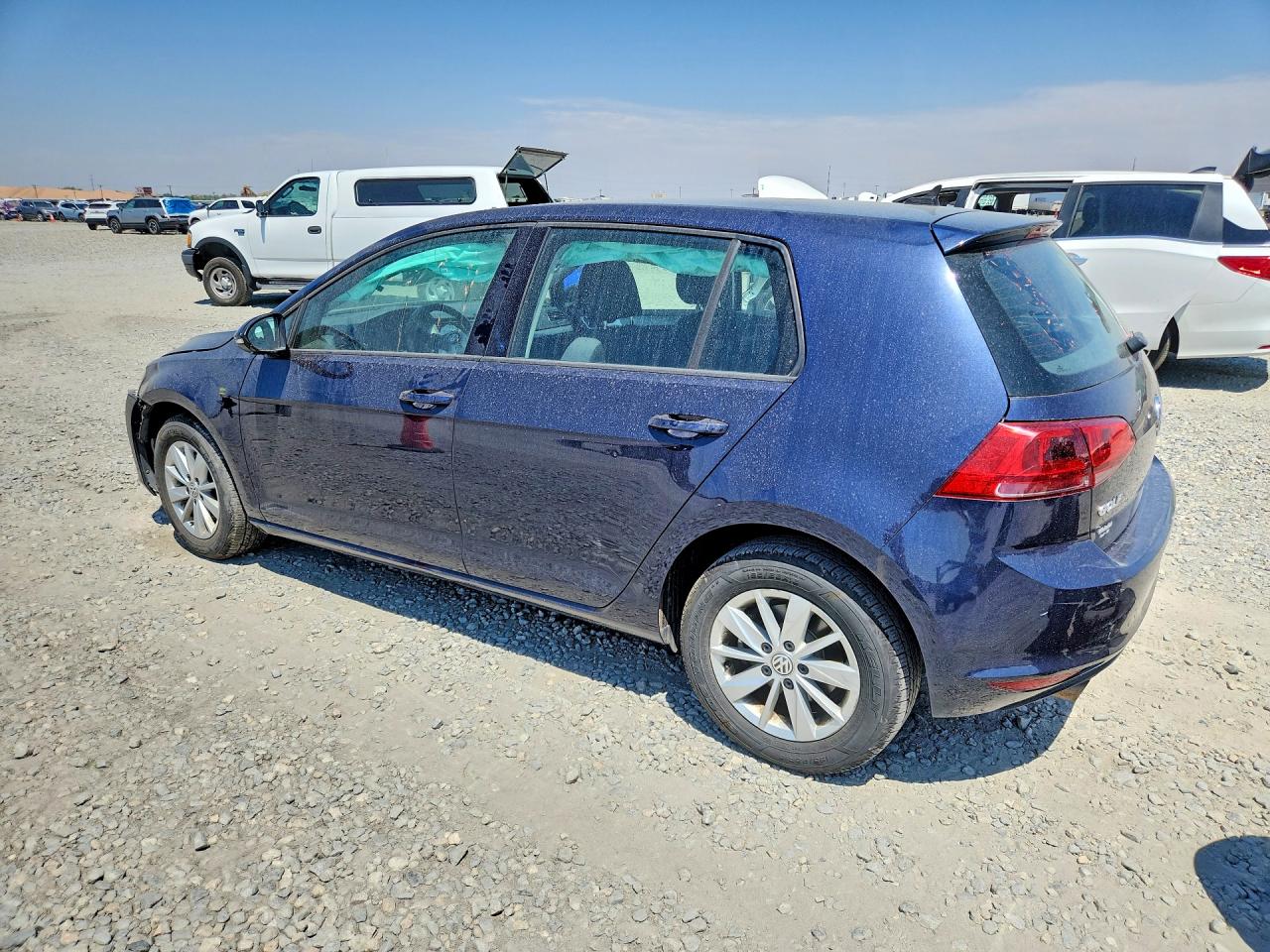 2017 VOLKSWAGEN GOLF S — снимка 2