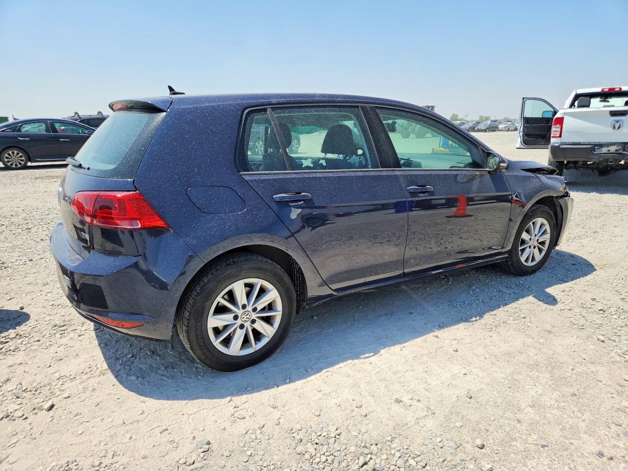 2017 VOLKSWAGEN GOLF S — снимка 3