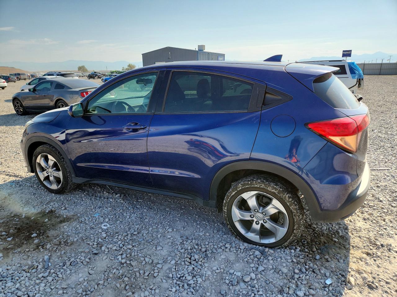 2016 HONDA HR-V LX — снимка 2