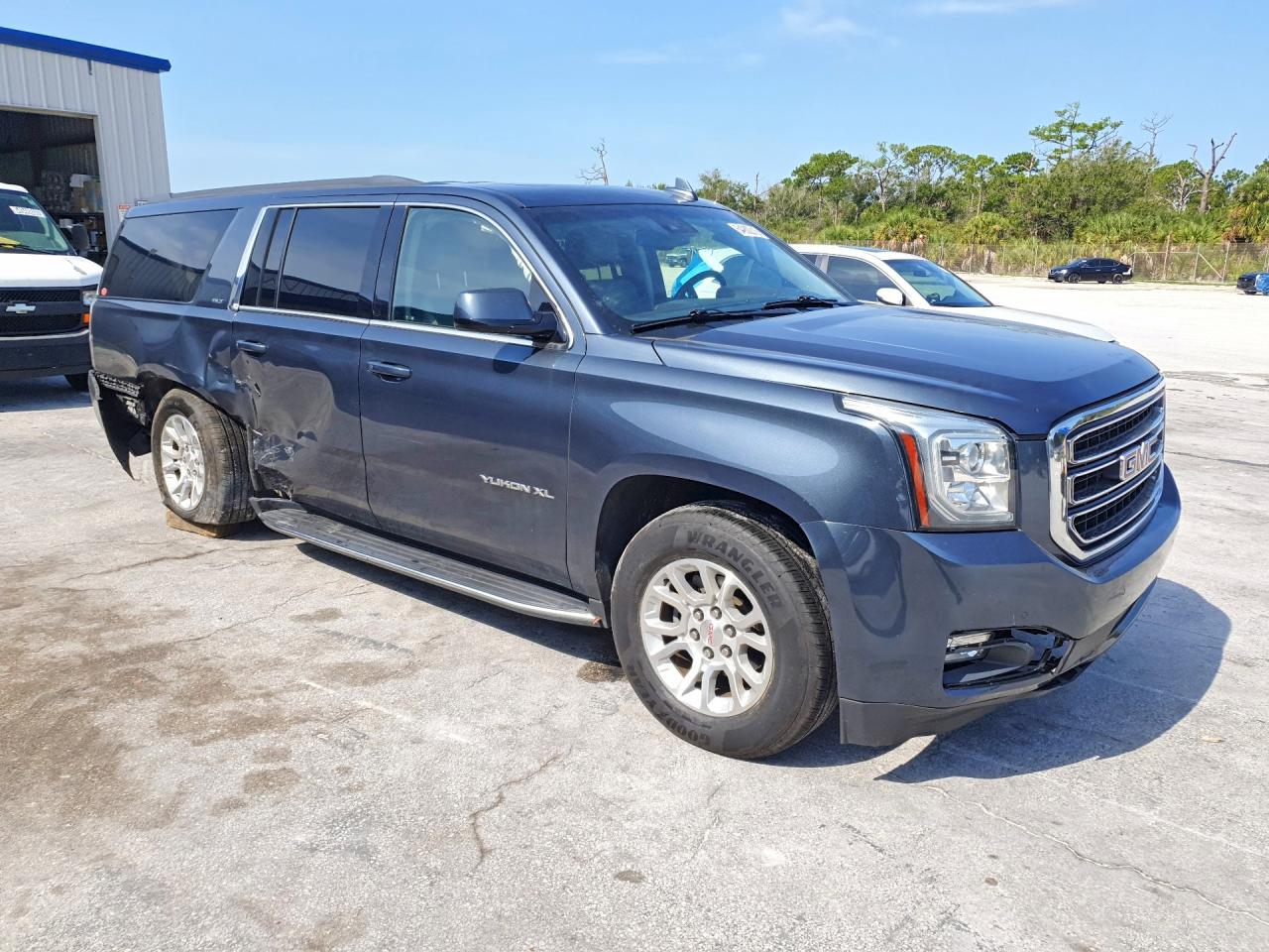 2019 GMC YUKON XL C1500 SLT — снимка 4