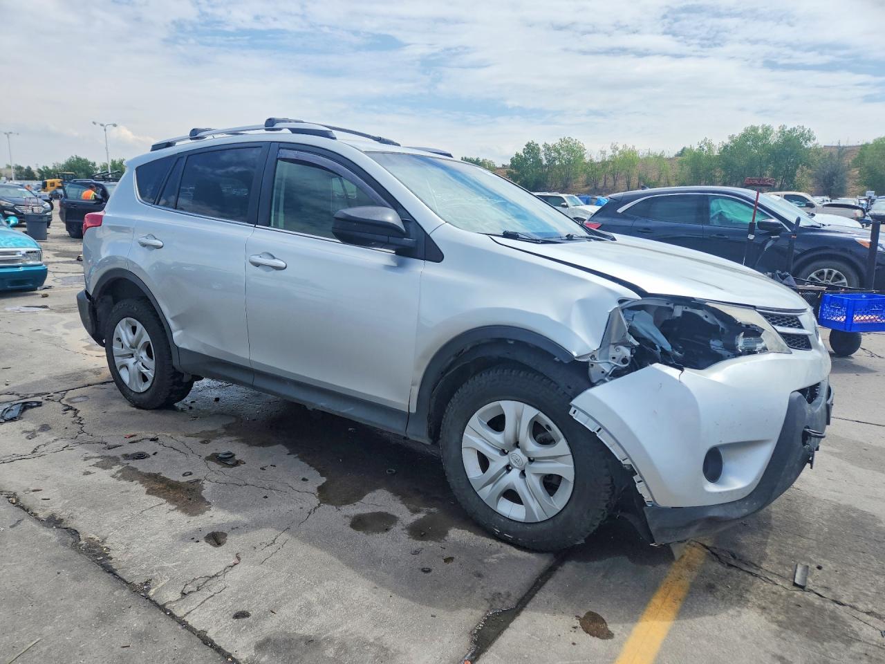2015 TOYOTA RAV4 LE — снимка 4