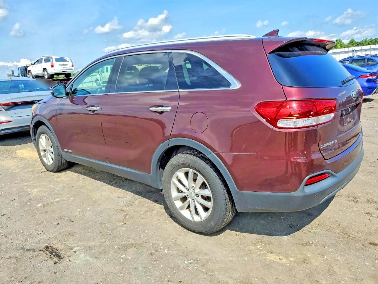 2017 KIA SORENTO LX V6 — снимка 2